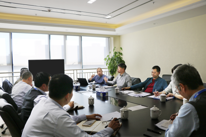 福日电子领导深入j9娱乐光电调研.png